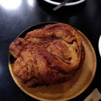 Cinnamon roll at Deep Coffee Roaster in Marseille