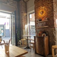  at Plantate Cafe in Madrid