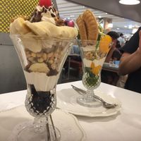 Vegan parfaits at Futaba Fruits Parlor in Kawasaki
