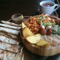 The "Arabian Shiva Bowl"
& "Yogi Chai" at Manipura Ethic Cafe & Bar in Baku