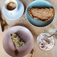Snickers Brownie, Grilled Pesto Sandwich, Cappuccino and Hot Chocolate at Kattakaffihusid in Reykjavik