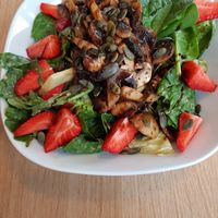 Salad with fried champignons and fresh fruits! 😃 at Alge in Heidelberg