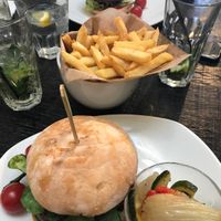 Luch  at Ellis Gourmet Burger in Bruges