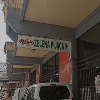 Enterance at Central Farm Market in Budva