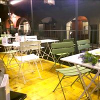 Summer dehor at Wellness Fruit Bar in Asti