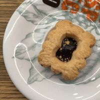 Vegan cookie at Wellness Fruit Bar in Asti