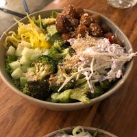 Bowl légumes at KAIME in Medellin