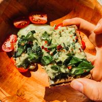 I bought some of their raw flaxbread and made an avocado sandwish at home too.  at NektaR in Crete