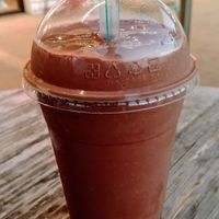 Vegan chocolate thickshake at Gelato UNOU in Seaford