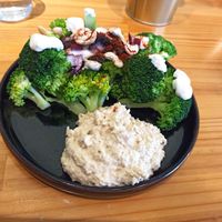 Hummus platter at DACO in Kaohsiung