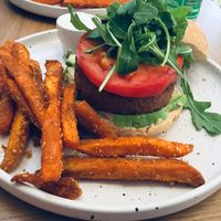 Vegan burger (Beyond Meat) at Religion Coffee in Madrid