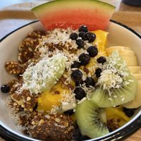 Glow Bowl  at Wild & The Moon - Amelot in Paris