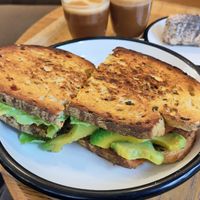 Avocado Toast at Wild & The Moon - Amelot in Paris