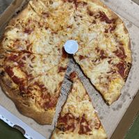 Pizza #Veganuary at Spinners Pizza & Subs in Albany