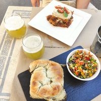 Lasagne und griechische Teigtaschen mit Spinat at Sabores de Sandra in Mallorca