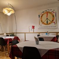 Inside tables at Sabores de Sandra in Mallorca