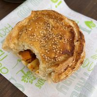 Empanada with V-chicken, veggies and curry   at Hanai Vegana in Barcelona