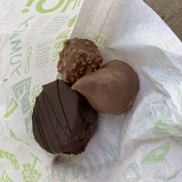 Choice of small treats  at Hanai Vegana in Barcelona