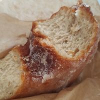 Donut at Hanai Vegana in Barcelona