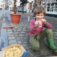 Zoontje is alvast erg overtuigd at Domino's Pizza in Leuven