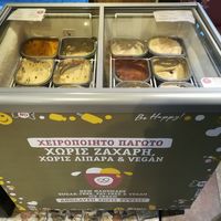 Ice cream at Crumb in Crete