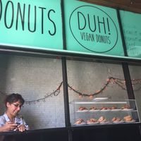 Shop front at DUH Vegan in Porto