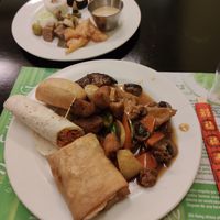 Vegan buffet at Shi-Shang in Madrid