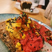 Tostada de humus!!  at EatMyTrip  in Barcelona