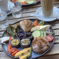Veganes Frühstück   at Milchkaffee in Berlin