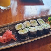 "Sushi roll 8pcs avocado" (6,50€) at Eatokyo in Dublin