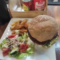 Veggie burger (vegan) at Casa Bonita in Cat Ba
