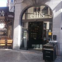 Outside at Ellis Gourmet Burger in Leuven