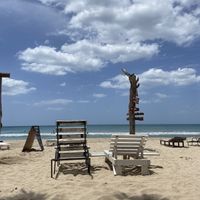 The beach   at Cafe on the 18th in Trincomalee