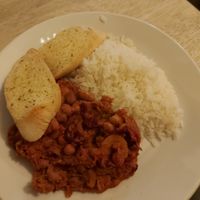 Vegan bean chilli, rice and garlic bread (yes it is vegan) at The Buck Hotel in Reeth