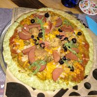 Pizza con no-mortadela, no-queso, soja texturizada... at Yolo Pizza in Valencia