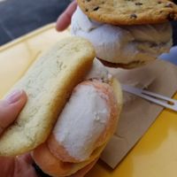 Peachy Keen + Chocolate Chip Vanilla at Sunshine Sammies in Asheville
