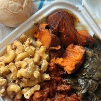 Soul food plate  at Vegelicious in Nashville