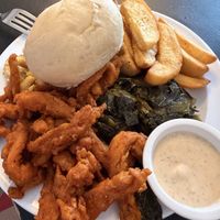 Soul chick plate hot was AMAZING !! So flavorful, the staff were super nice and welcoming. My mom (non vegan) greatly enjoyed the lasagna and cheesecake.  at Vegelicious in Nashville