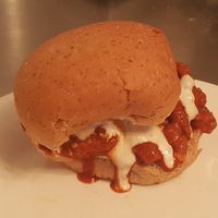 Vegan Hot Fried Chicken at Vegelicious in Nashville