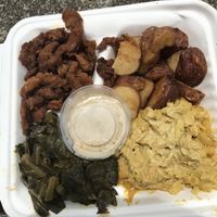 Homestyle platter   at Vegelicious in Nashville