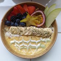 Yellow Rainbowl at Rainbowls in Amsterdam