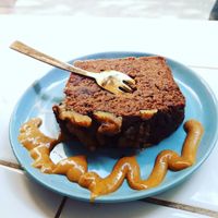 delicious vegan cake at Rainbowls in Amsterdam