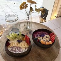smoothie bowls at Rainbowls in Amsterdam