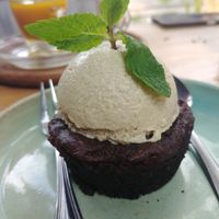 Brownie with cashew nice-cream at Musa Cookery in 