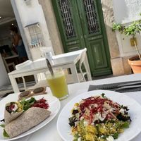 Wrap Vegetariano & Tabule Salad at Vida Leve in Faro