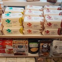 Number of vegan options at Dornoch Stores in Dornoch