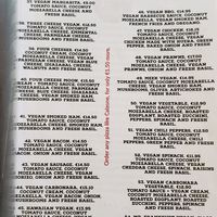 Current vegan options as of August 2022 at Manso Pizzeria in Barcelona