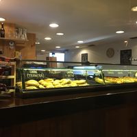 Counter  at Manso Pizzeria in Barcelona