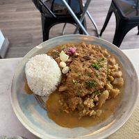 Carapulcra con chicharrones veganos  at Los Andenes Vegan in Madrid