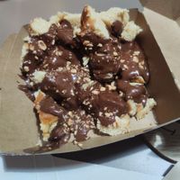 Vegan tsoureki (brioche) with vegan "Nutella" and hazelnuts at Mammy's Creperie in Thessaloniki